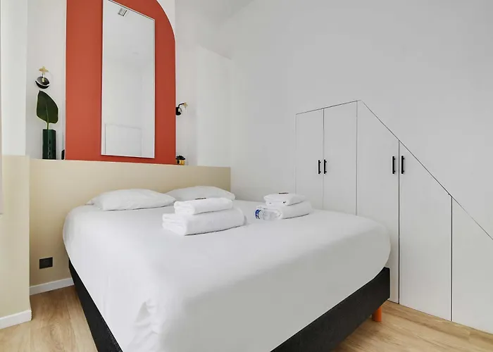 In The Heart Of The 9th Arrondissement *